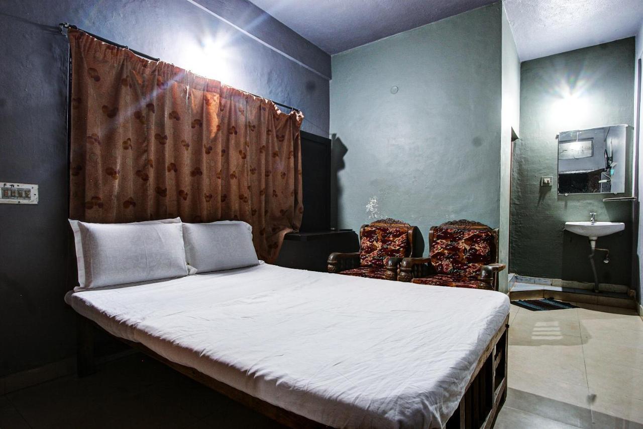 Spot On 37197 Mallya Residency Hotel Someshwar Exterior foto